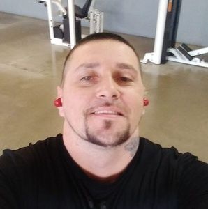 Meet your Posher, Lloyd